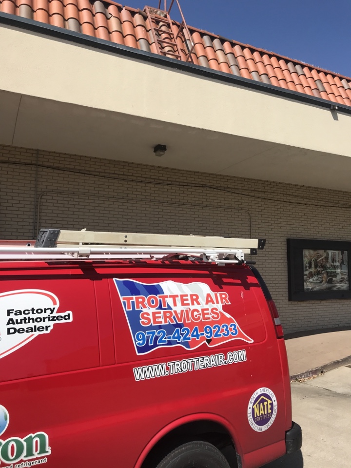 Servicing three Carrier and two Trane rooftop HVAC systems for our customer at their office in Richardson, TX. 