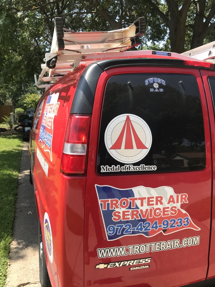 Repairing a Goodman air conditioning unit for a customer in Richardson, TX. 