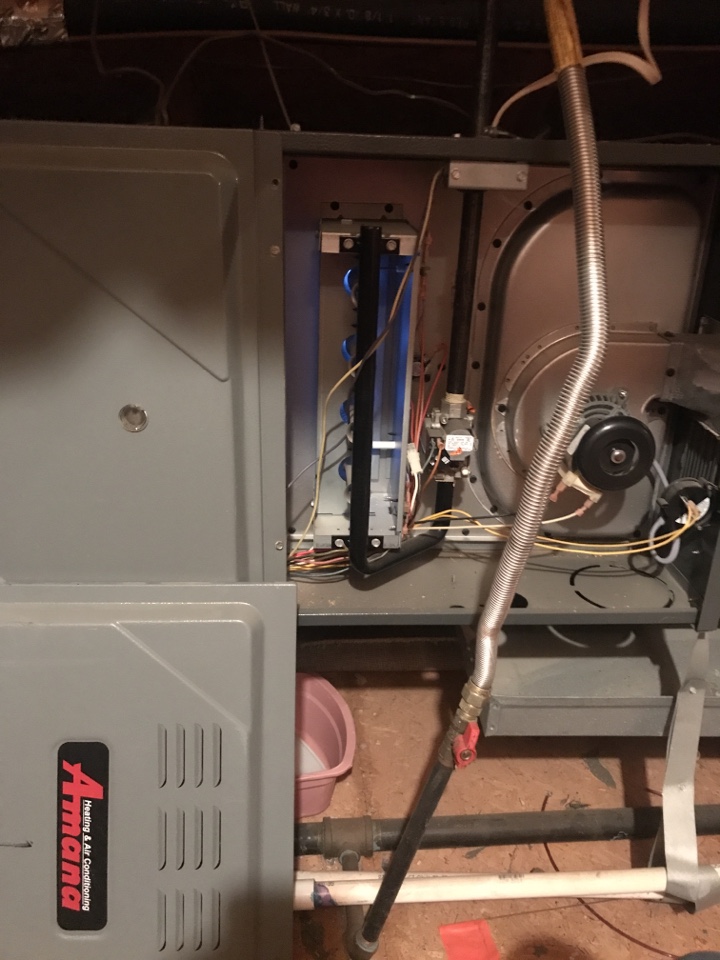 Repairing an Amana heating unit and a Bryant heating unit for our customer in Murphy, TX. 
