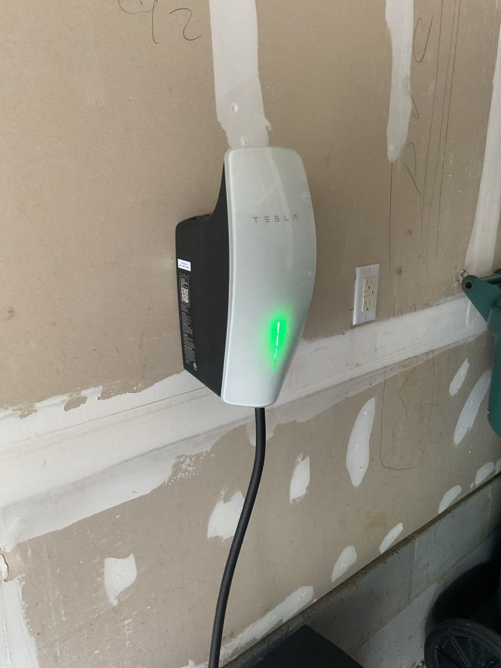 Just got a new electric vehicle? NC Express Services partners directly with Duke to provide top-quality EV charger installations at the best possible price!