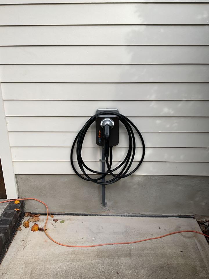 Charge point Ev charger 