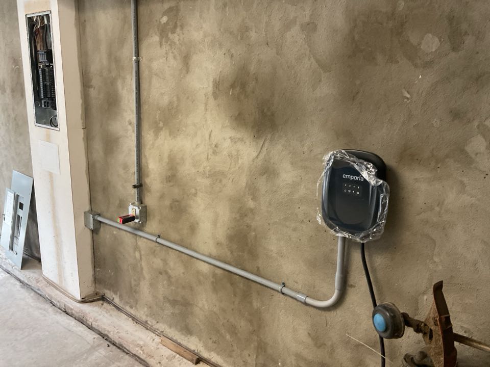 Just got a new electric vehicle? NC Express Services partners directly with Duke to provide top-quality EV charger installations at the best possible price!