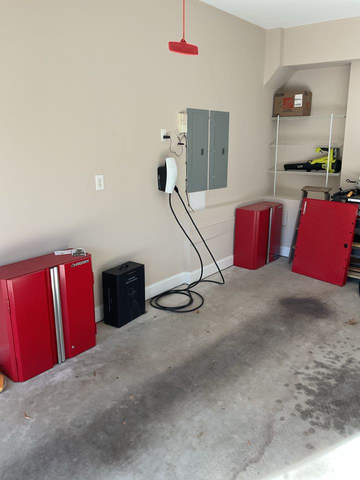 Just got a new electric vehicle? NC Express Services partners directly with Duke to provide top-quality EV charger installations at the best possible price!
