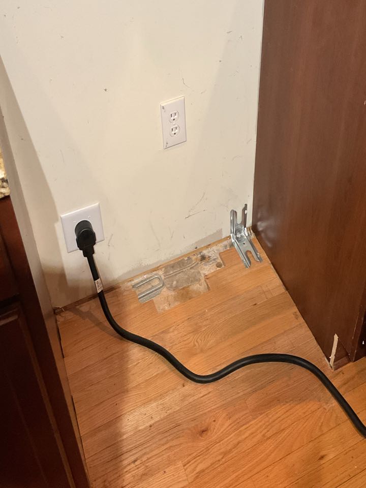 Today we replaced an old surface mounted receptacle with a flush mounted one for behind the range in the kitchen to help it stay flush with the cabinetry!