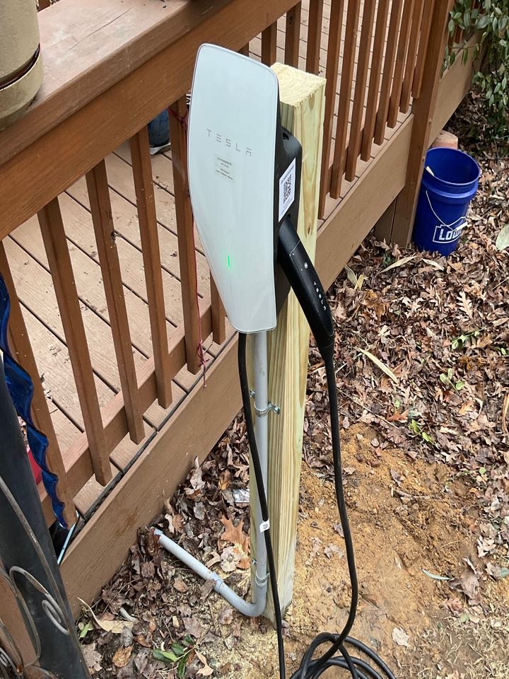 Just got a new electric vehicle? NC Express Services partners directly with Duke to provide top-quality EV charger installations at the best possible price!