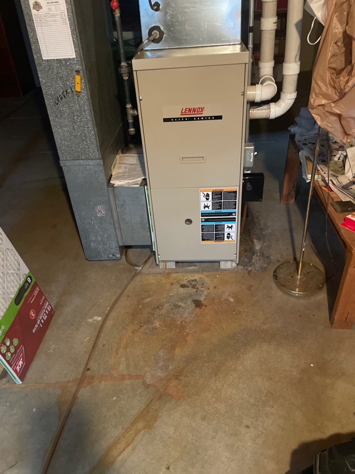 Service of Lennox furnace 