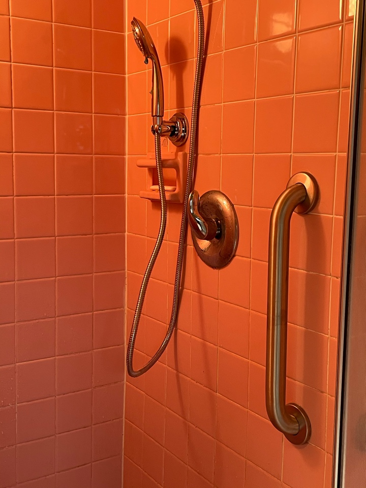 Grab bar & HHSS