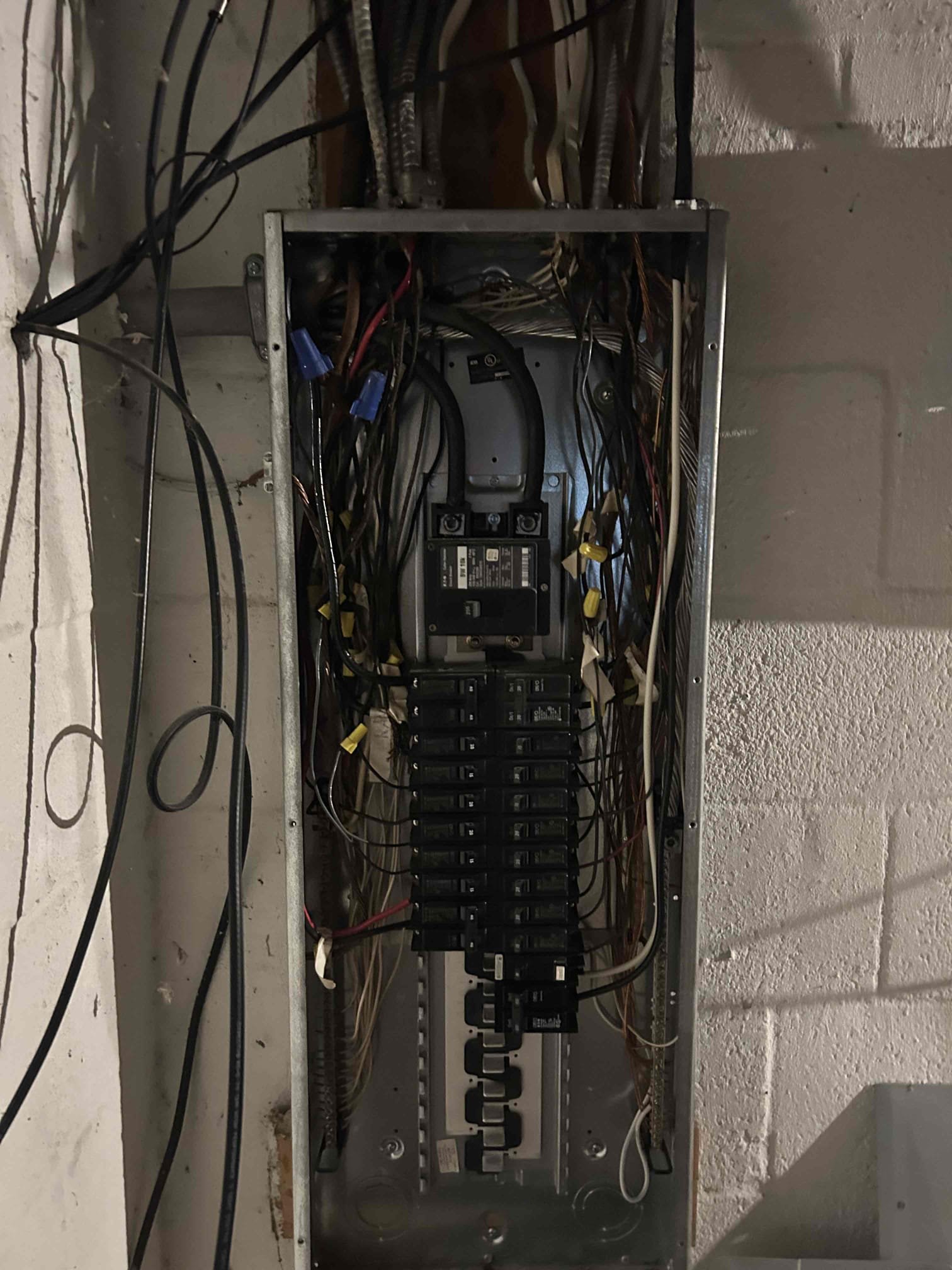 Install new dedicated 60 amp circuit for main panel out to carport.
Install new customer supplied level two car charger.
Install large surge protector and main panel to protect car charger as well as Home’s electrical system.