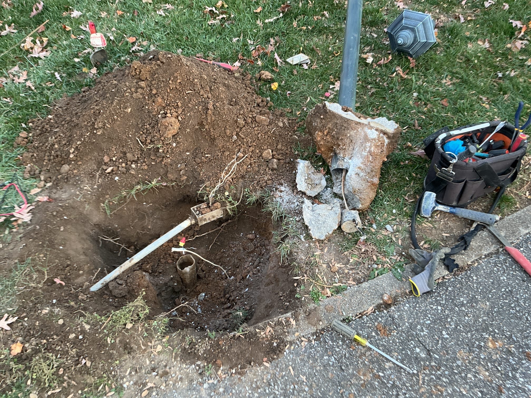 This solution includes the wire repair at post lamp.

We have repaired the damaged wiring.