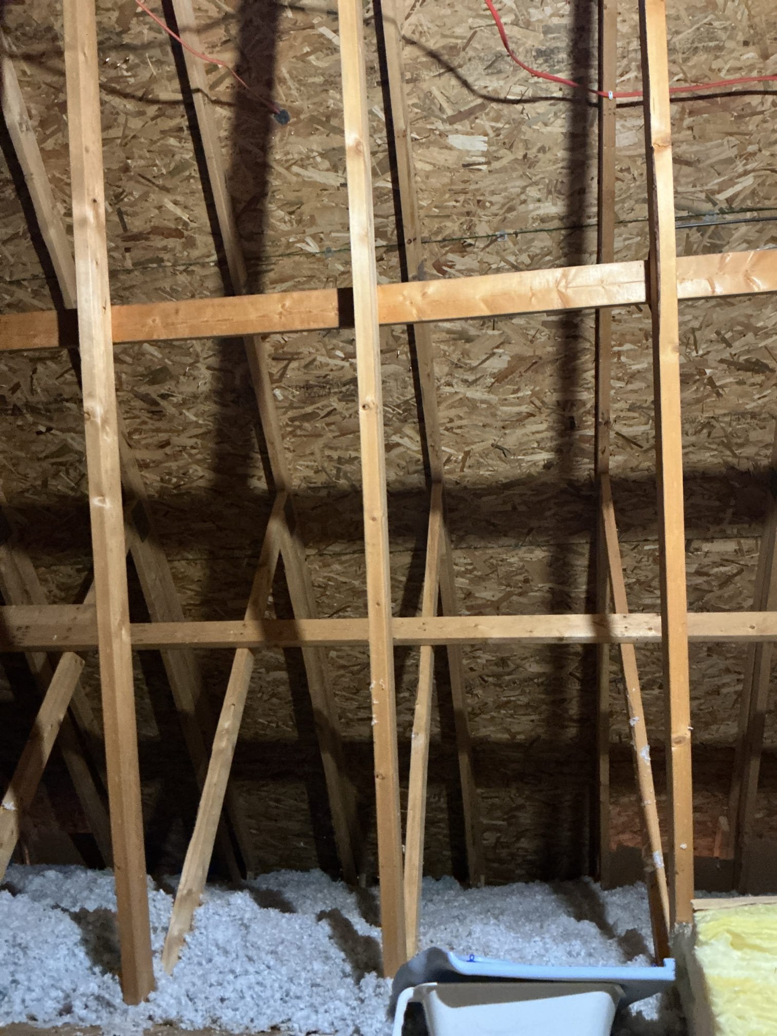  This solution includes the installation of a new customer supplied heat detector in the garage. Installation includes arc-fault protection for the circuit.

We have installed the customer supplied heat detector in the garage, complete with arc fault protection.