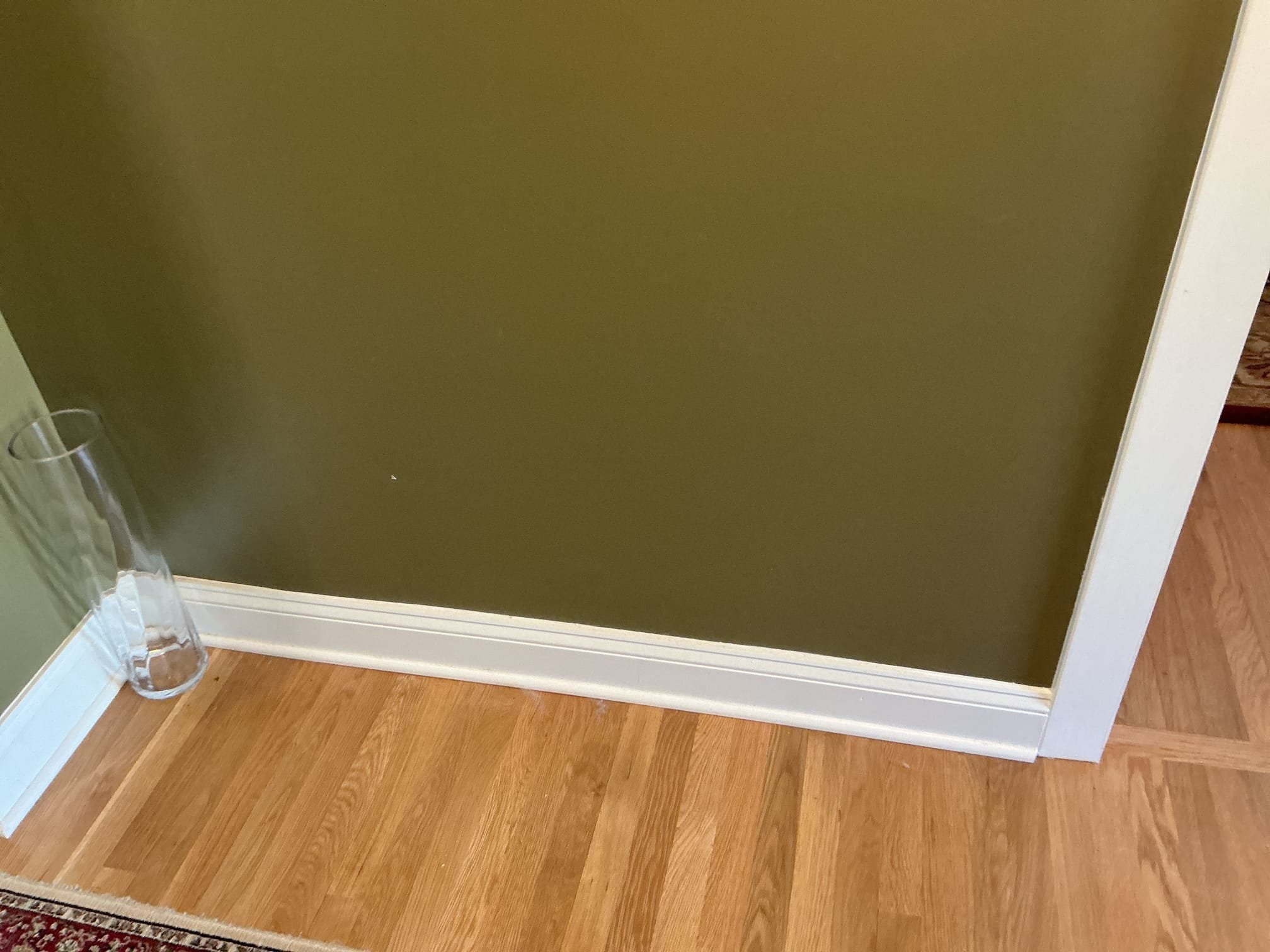 This solution includes the installation of a new foyer receptacle.
We have installed the new receptacle in foyer.