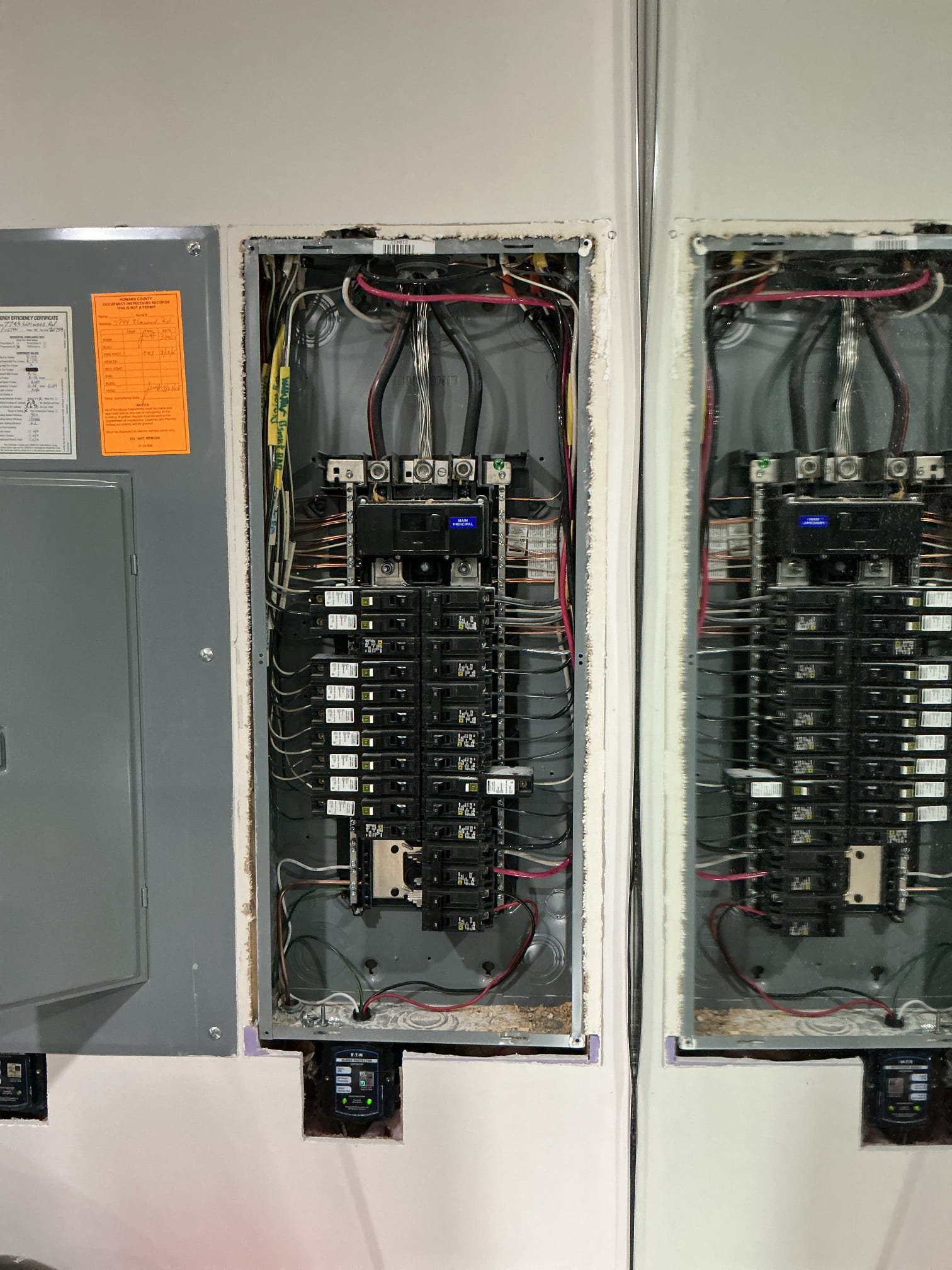 This solution includes the installation of a dedicated 120V 20A circuit with a nema 5-20P receptacle to service the new sauna.
We have installed the new 120V 20A circuit and receptacle.