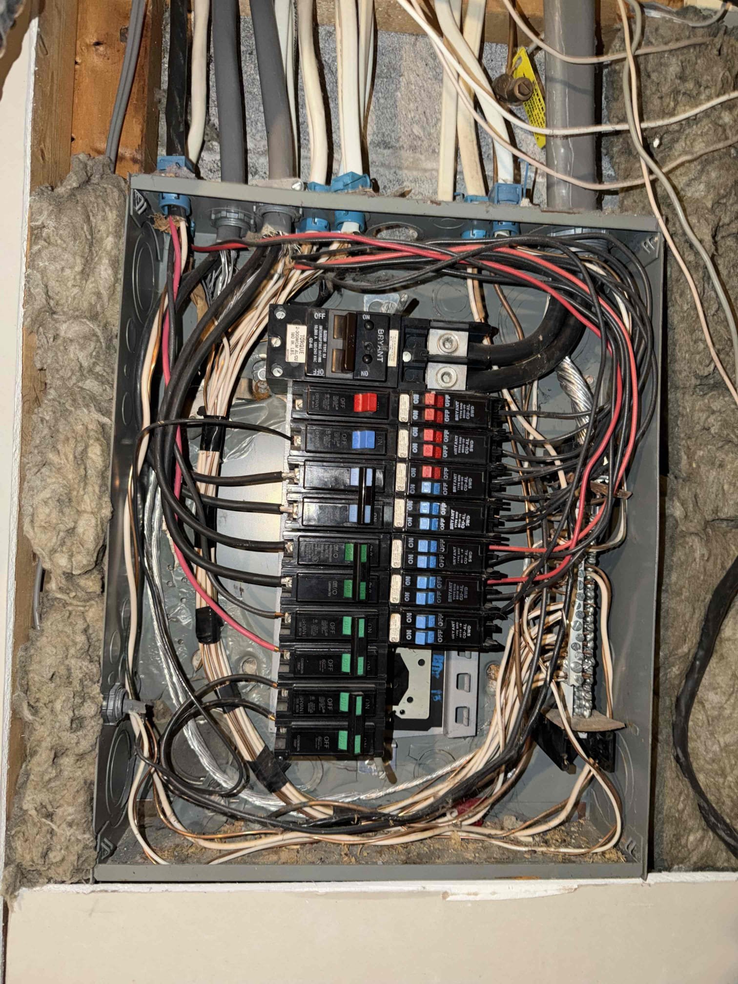 Replace rear weather proof gfci
Replace customer supplied smoke/ carbon monoxide detector
Replace front gfci