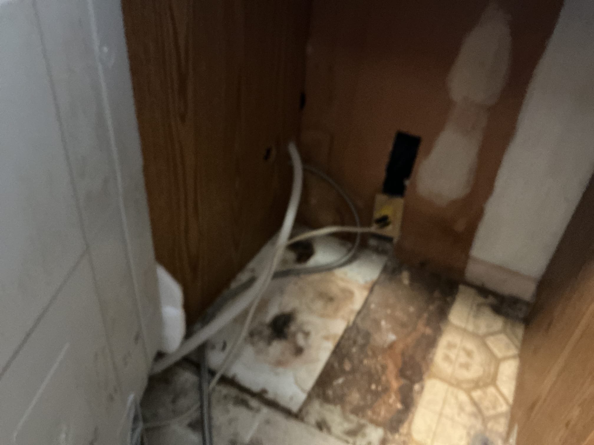 This solution includes the installation of a gfci breaker for the dishwasher.

We have restored power to dishwasher. In addition we have provided gfci protection for the equipment.