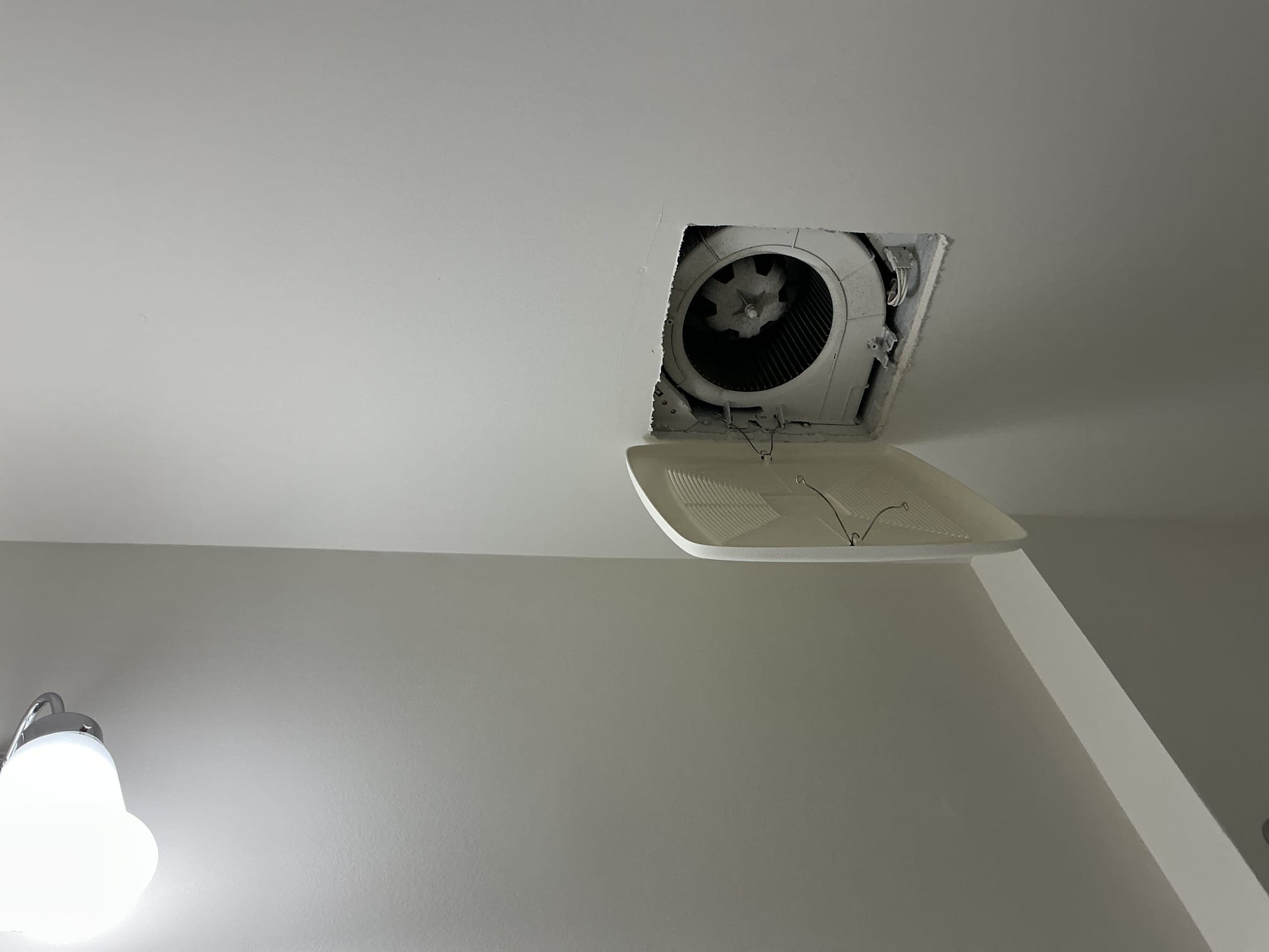 This solution includes the replacement of the existing bath fan in the secondary bathroom. In addition we shall install a recess light in shower. We shall install a new bathfan and light combo in the master bathroom.includes venting to exterior.
We have installed the new bathfan in the master bathroom and the bathroom fan in the secondary bathroom. Lastly we have installed a new recess light in the secondary bathroom.