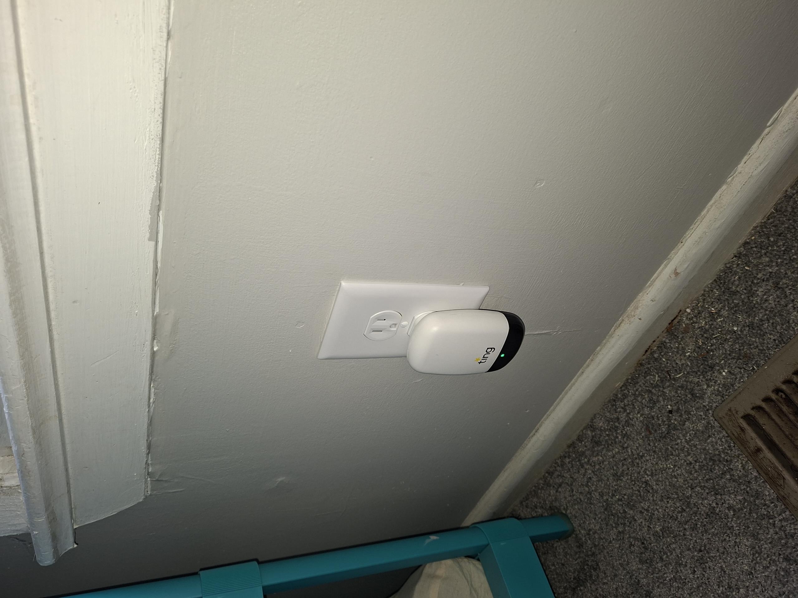 Redevice three broken receptacles in bedroom.

Called out today to perform Ting safety assessment. Opening up the outlets on the affected circuit, I noticed three outlets with obvious signs of damage, including signs of overheating and outlet faces falling off the devices. I reached out to the Ting safety team, and went through the troubleshooting process. The Ting safety team case manager agreed to repairs of the three affected outlets.