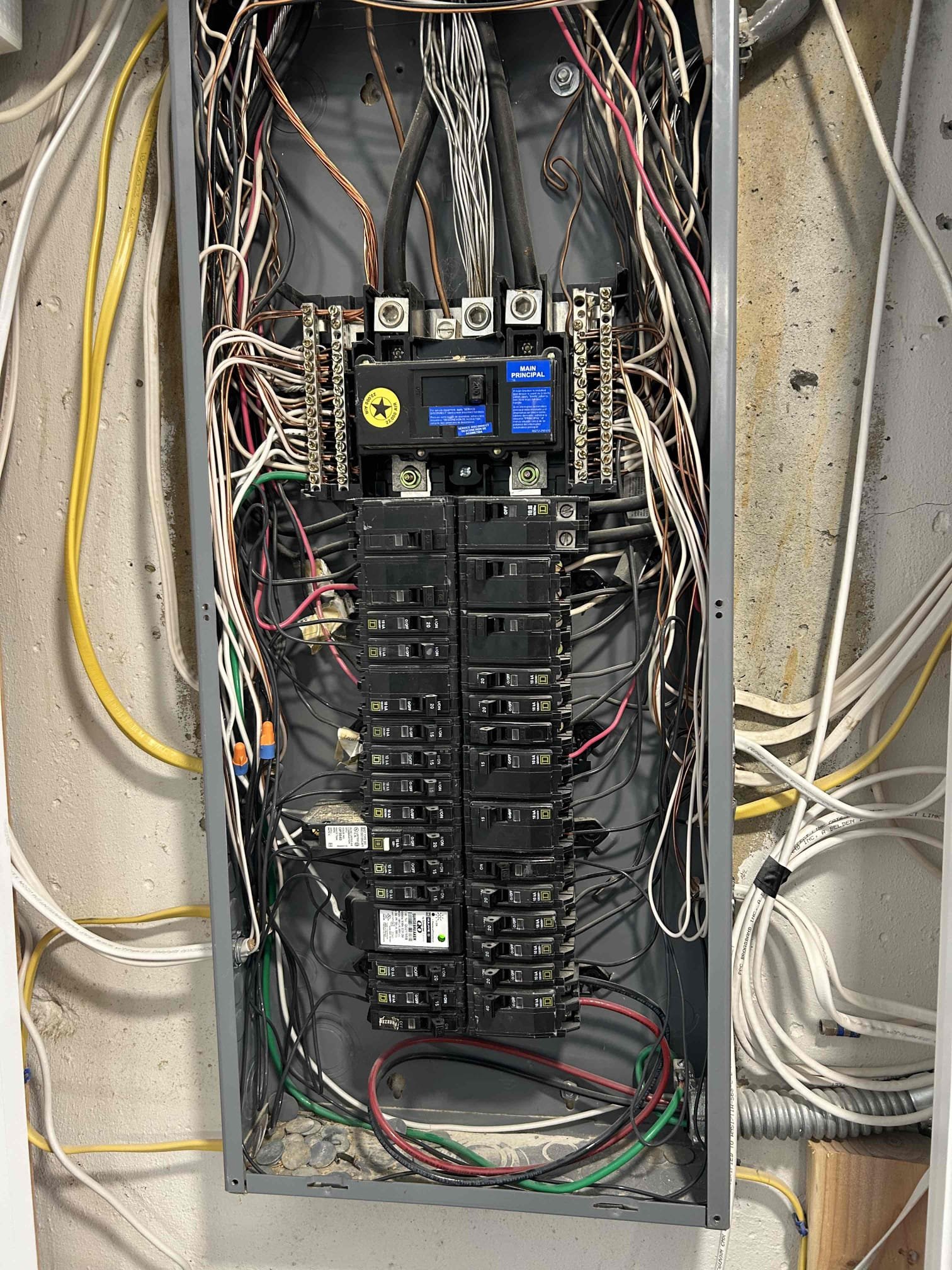 Installation of new gfci on back deck.
Power tapped from outlet on opposite side of wall