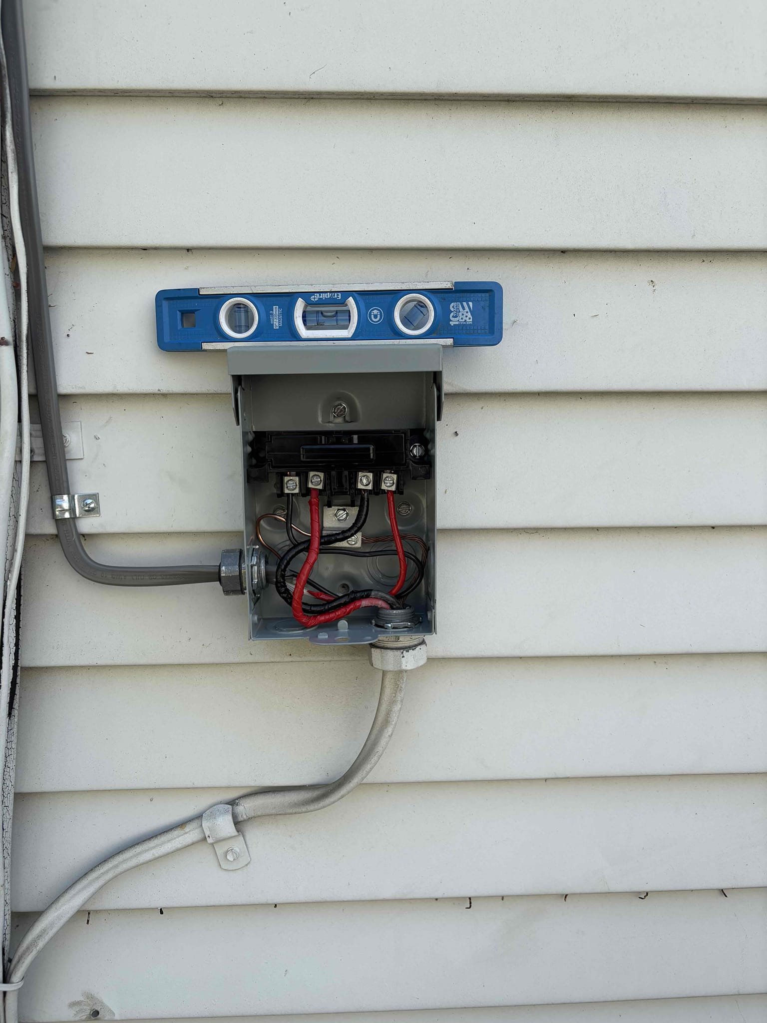 - New installation of AC condenser 30 amp circuit
- We will run outside rated cabling to a new disconnect and then install wiring from disconnect to unit