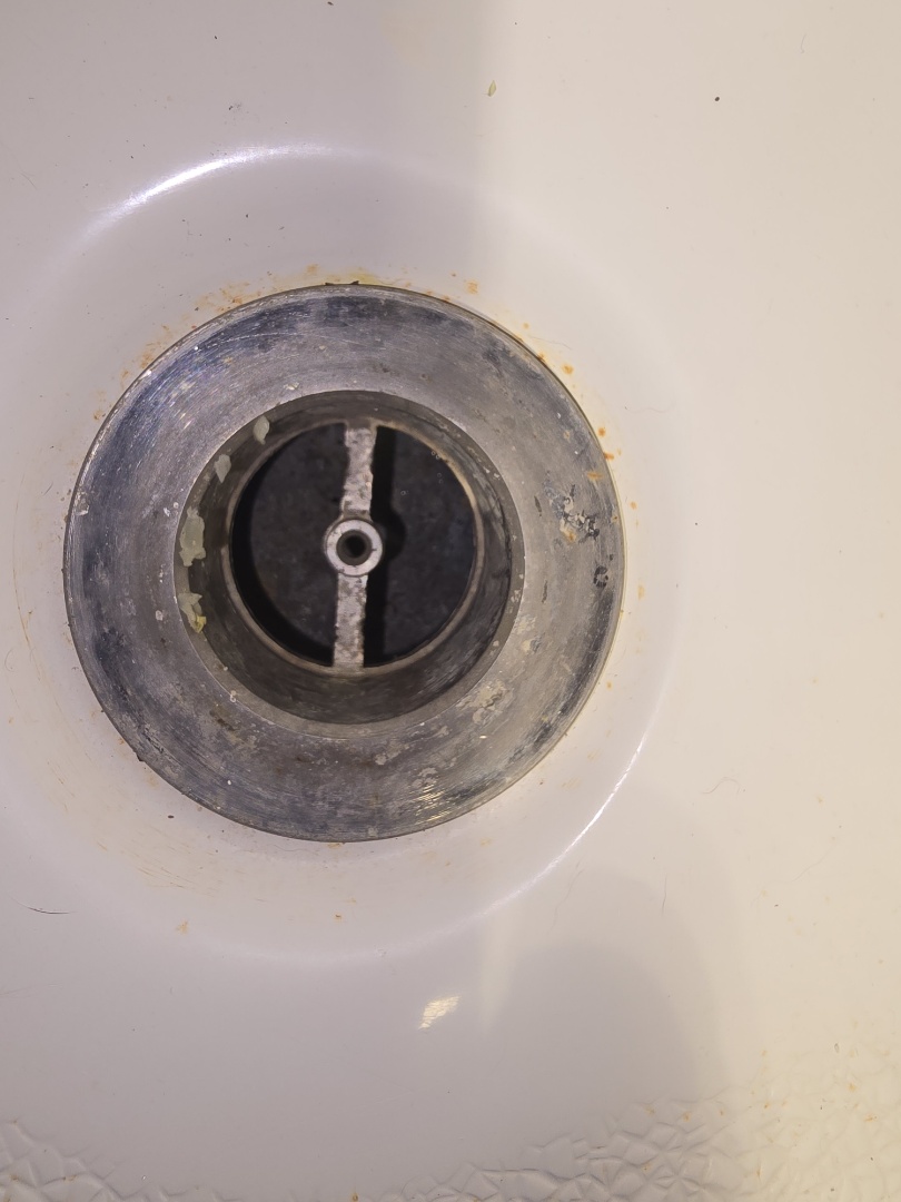 plumber needed 
get the the tub drain fixed 