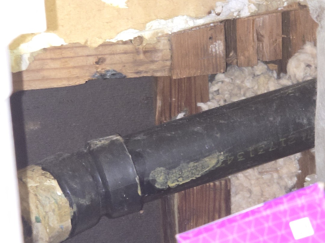 plumber needed

stoped up tub no problem 