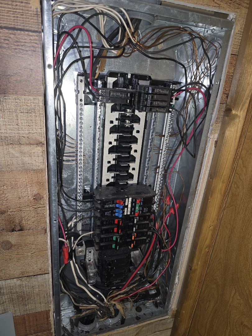 eletricion needed

breaker panel look scary ?? we fix dat 
allll the way 