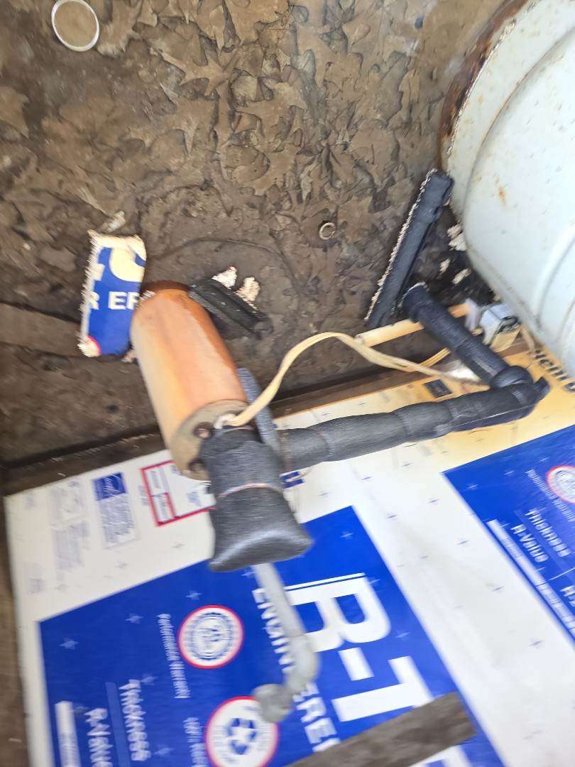 plumber needed 
water well blowing up.we fix um