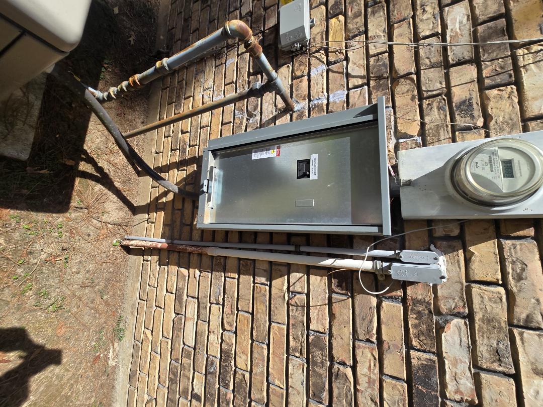 eletricion needed 
genirator and genirator accessories we got ya