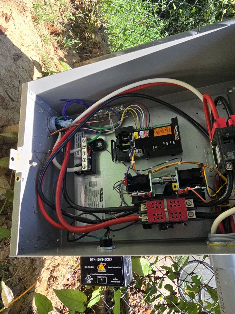 eletricion needed 
hot wires hot days be careful 