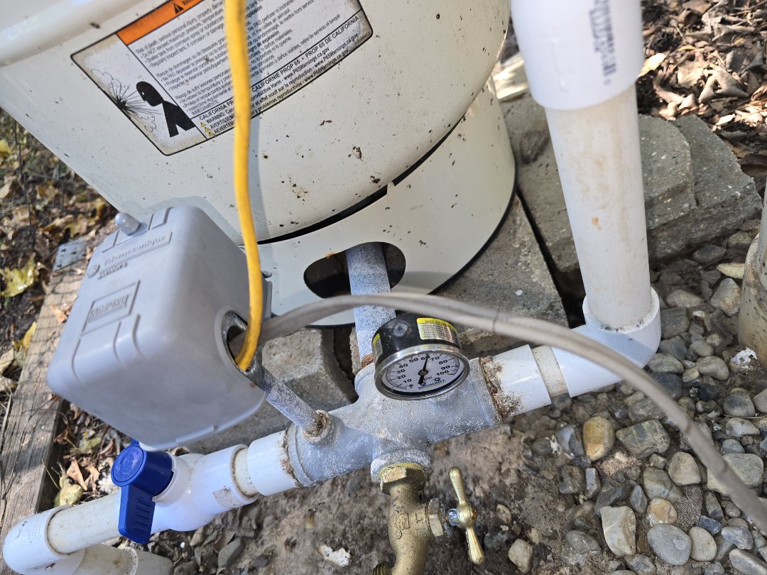 plumber needed 

Water whales, water treatment, water, filtration, water faucets, water hoses, water leaks, gas leaks stopped up. Drains, water fountains, wet, puppy dogs. There's not much we can't fix