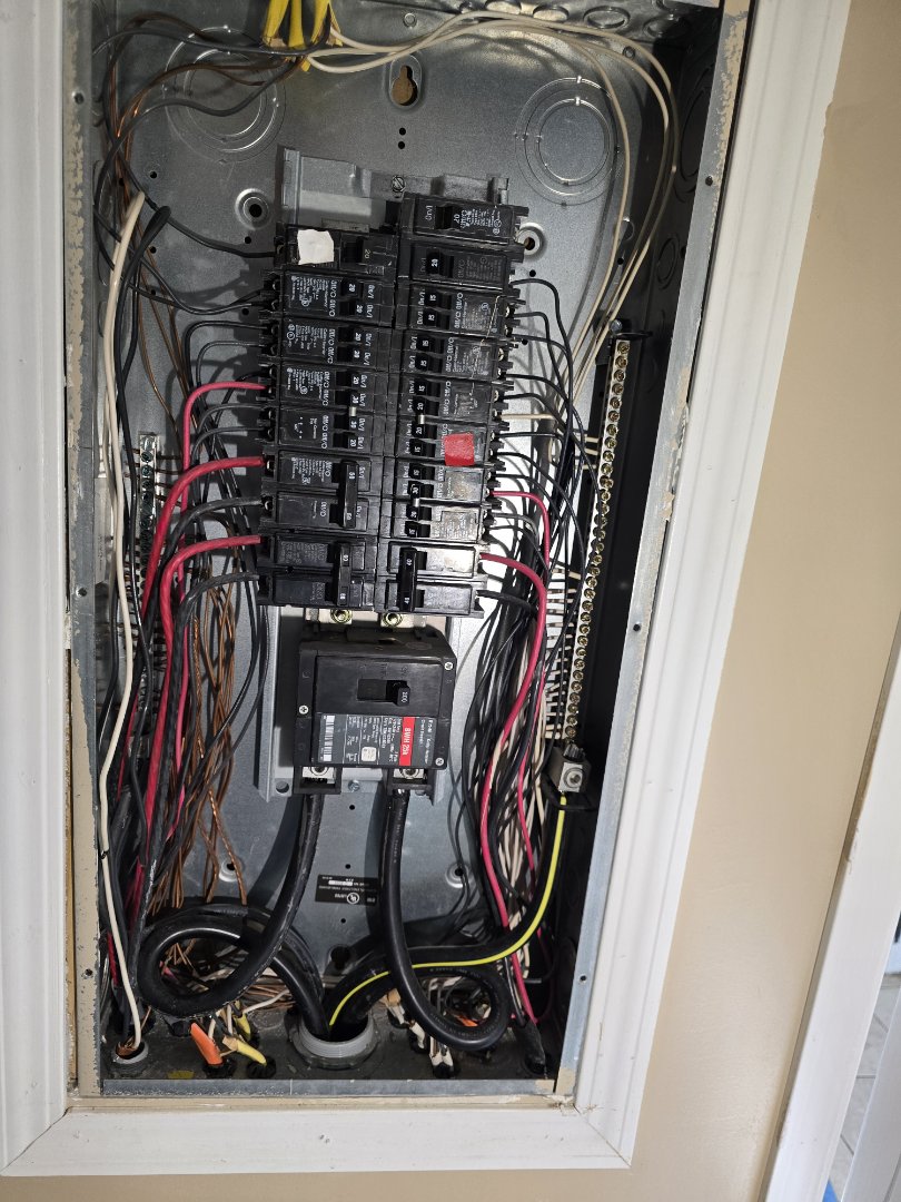 eletricion needed 
breakers fuses switches all thangs eletrical we got ya girl 