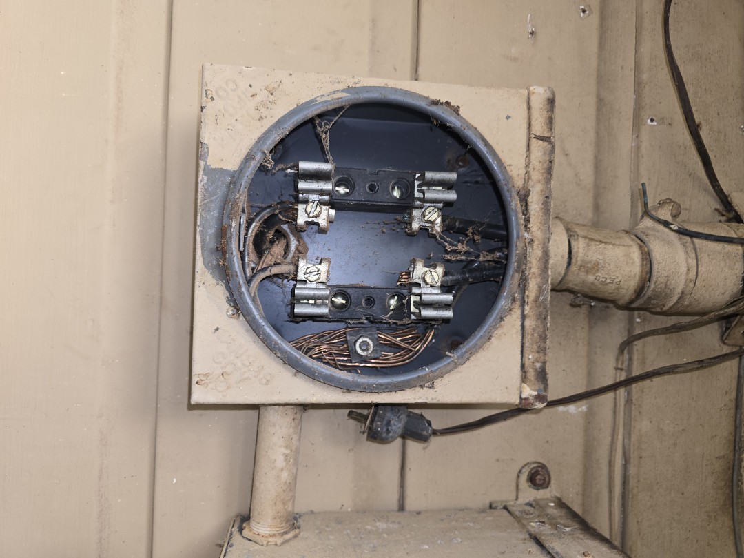 eletricion needed 
breakers fuse fuse box light switch lights cylind, fans meters, utility service power Poles generators, Generac grounding arc fault GF. I ground fault, anything electrical we do at all. Give us a call
