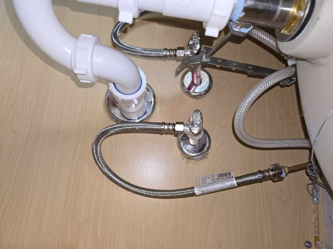 plumber needed 
Water treatment, water filtration, water heaters, thankless water heaters. Thankless water heater conversions, fauci prepares sewer stoppages. We do it all, give us a call