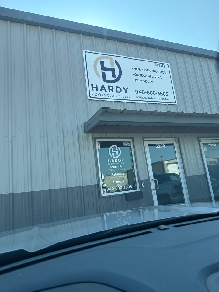 Meeting with the guys at Hardy Pools today in Justin!
