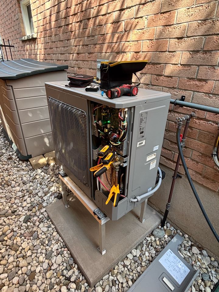 Completing a Heat pump tune up for a family in the Doon South area of Kitchener
