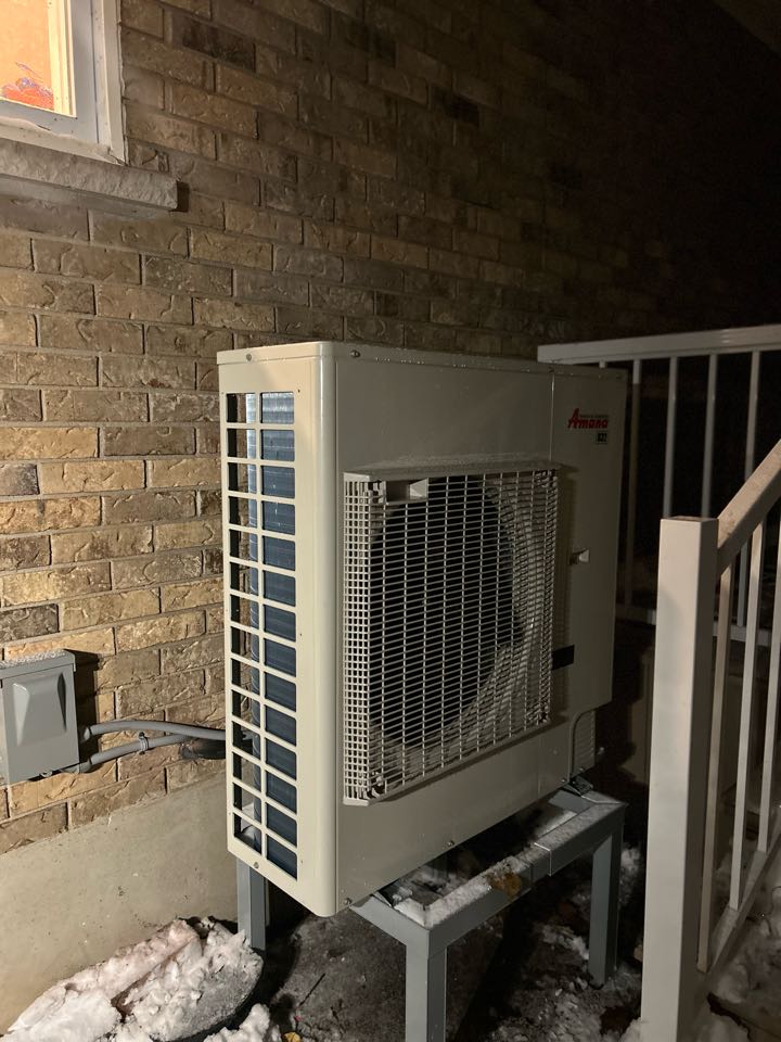 Installing an Amana Heat pump for a family in the Country Hills West area of Kitchener