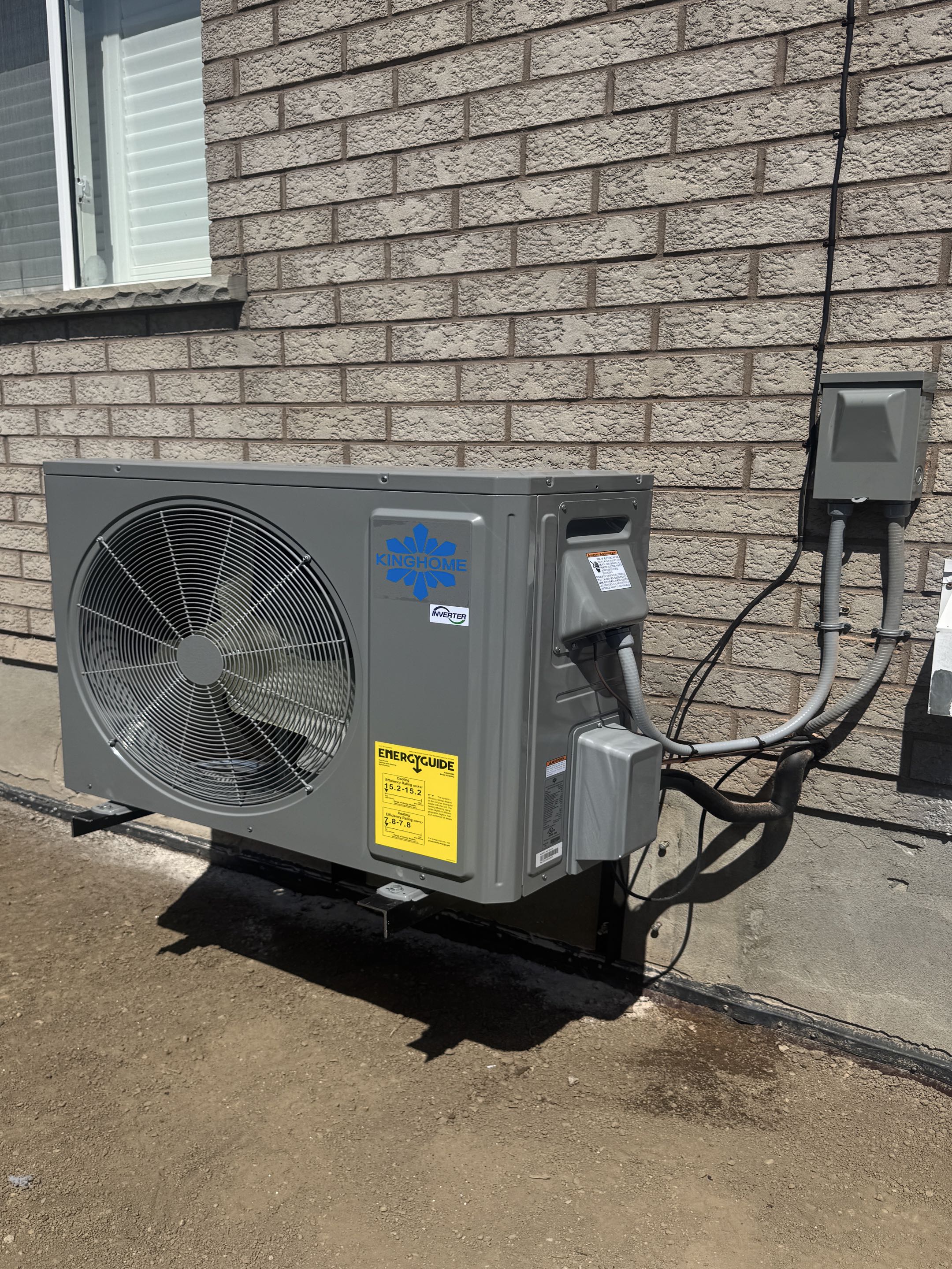 Install air conditioner 