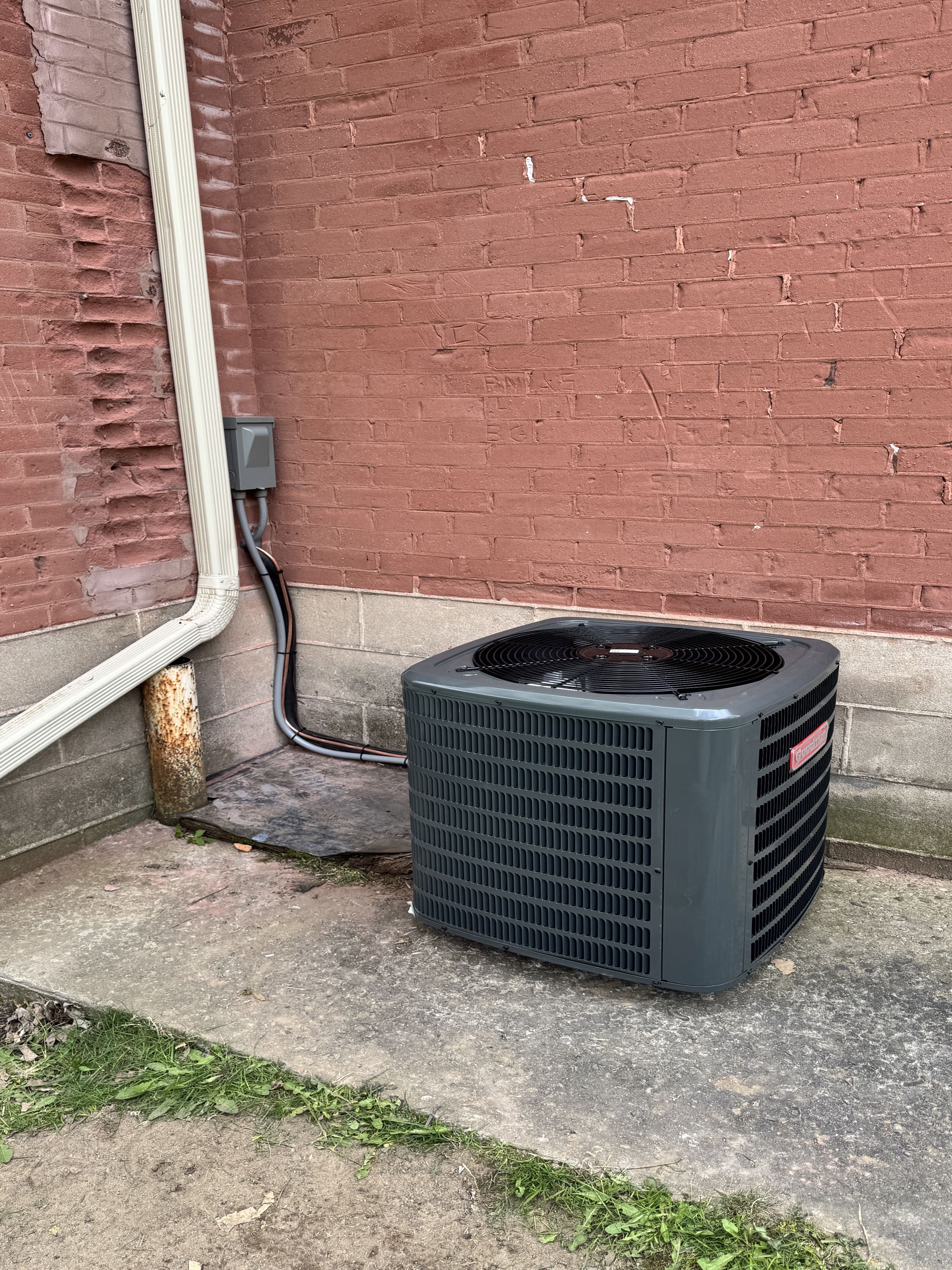 Installed air conditioner 