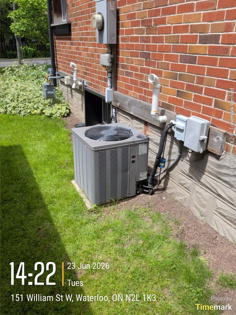 AC tune-up, low on refrigerant

Tech Phil