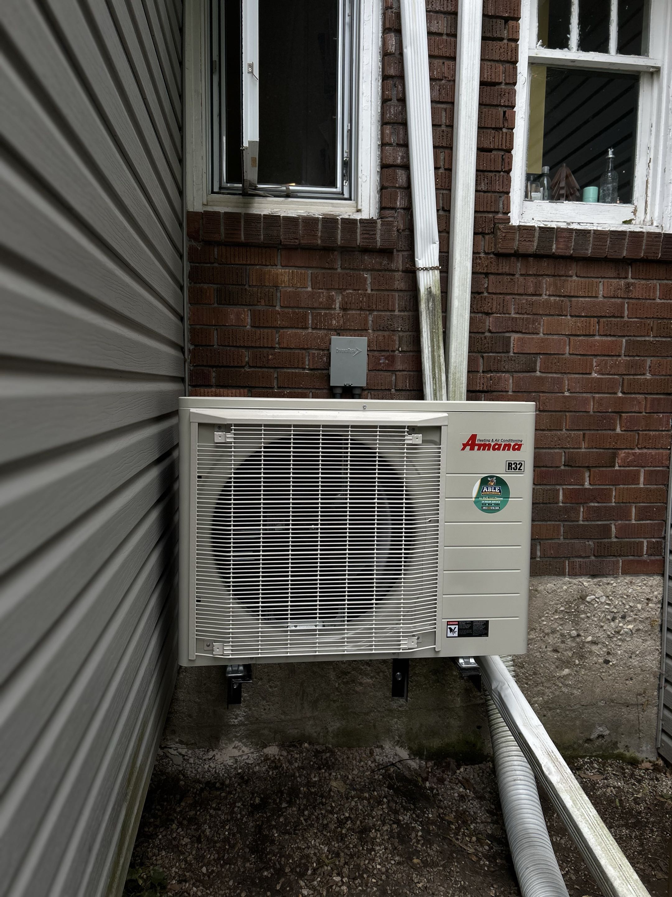 Heat pump install for a family in Elmira