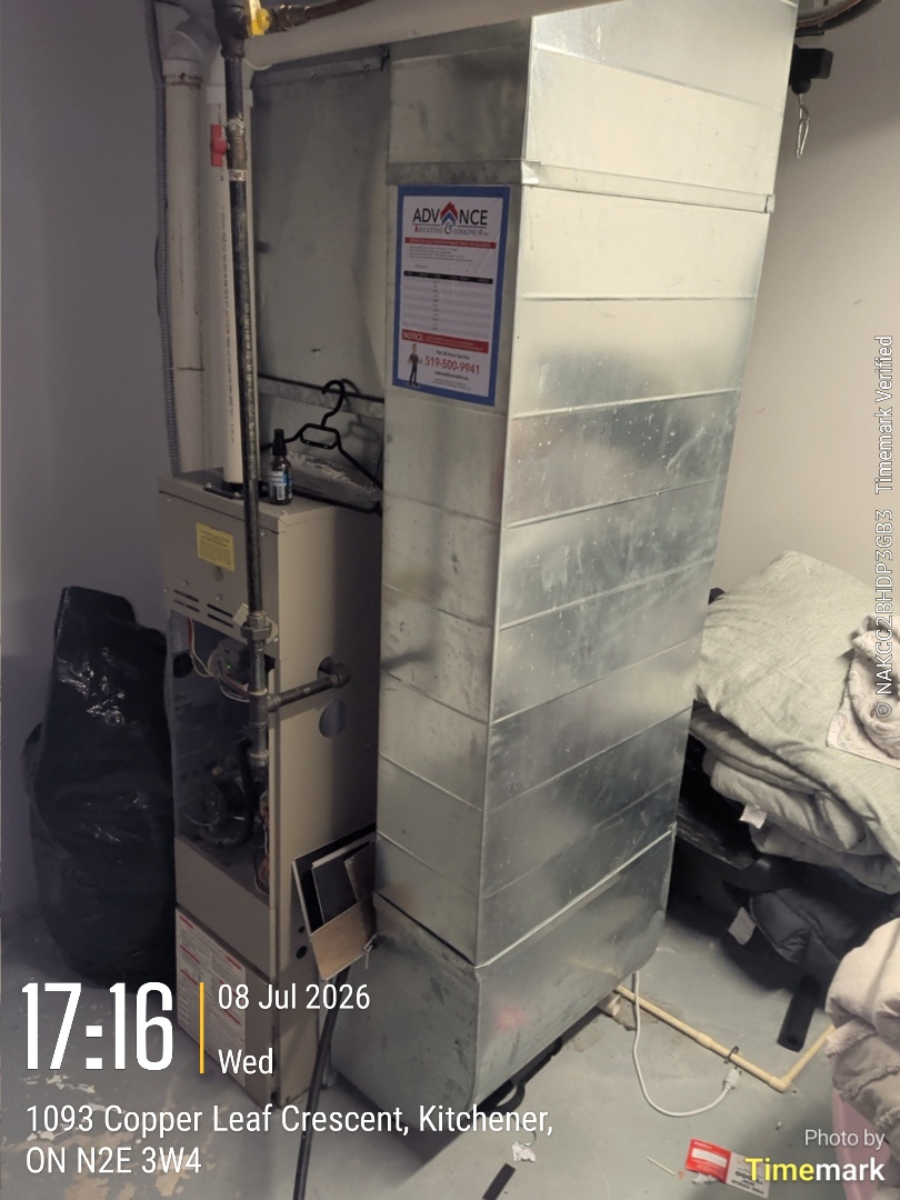 no cooling call r22 unit with a leak

Tech:Phil