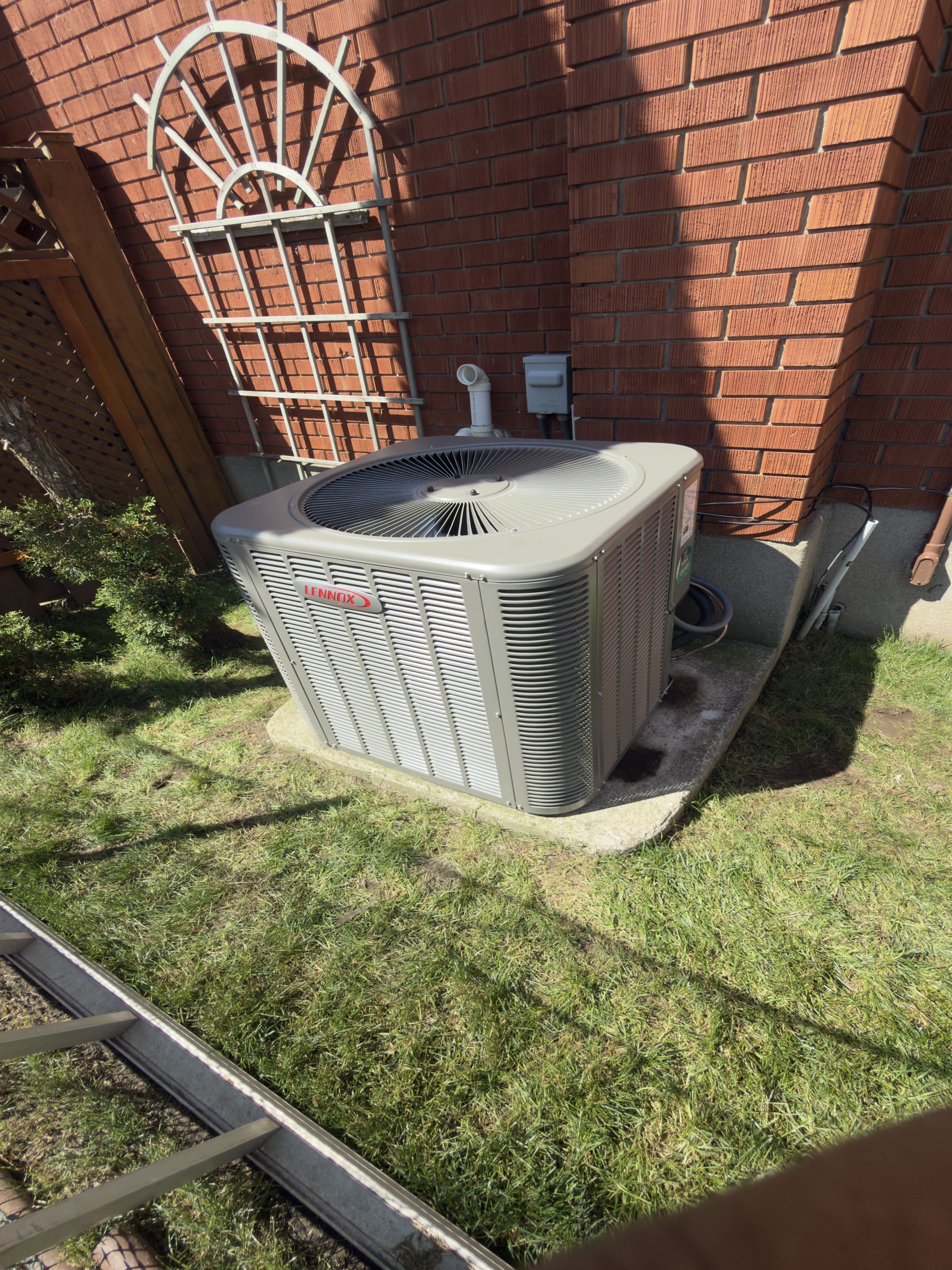 New Lennox AC installation.