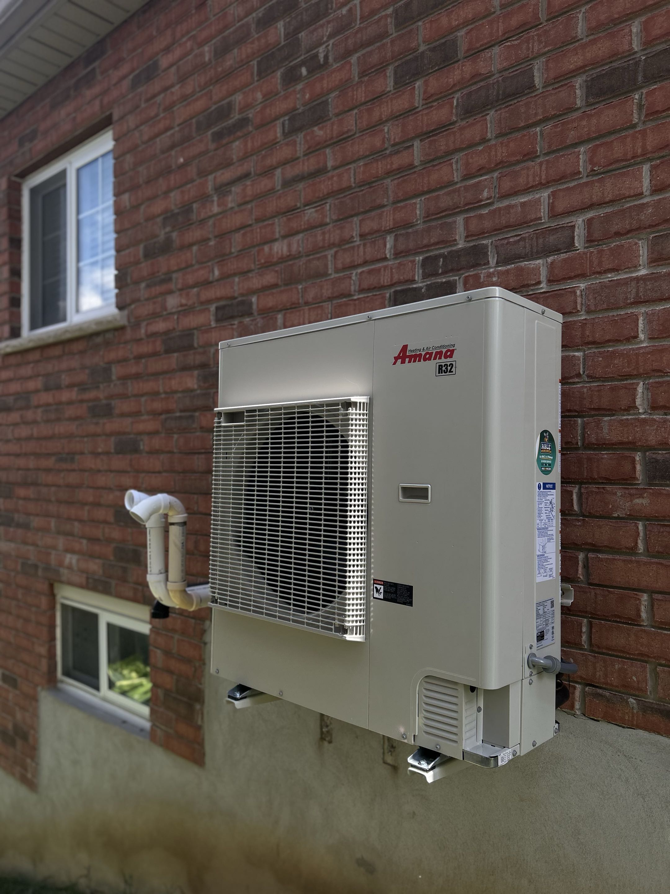 Heat pump installation for a family in Kitchener 