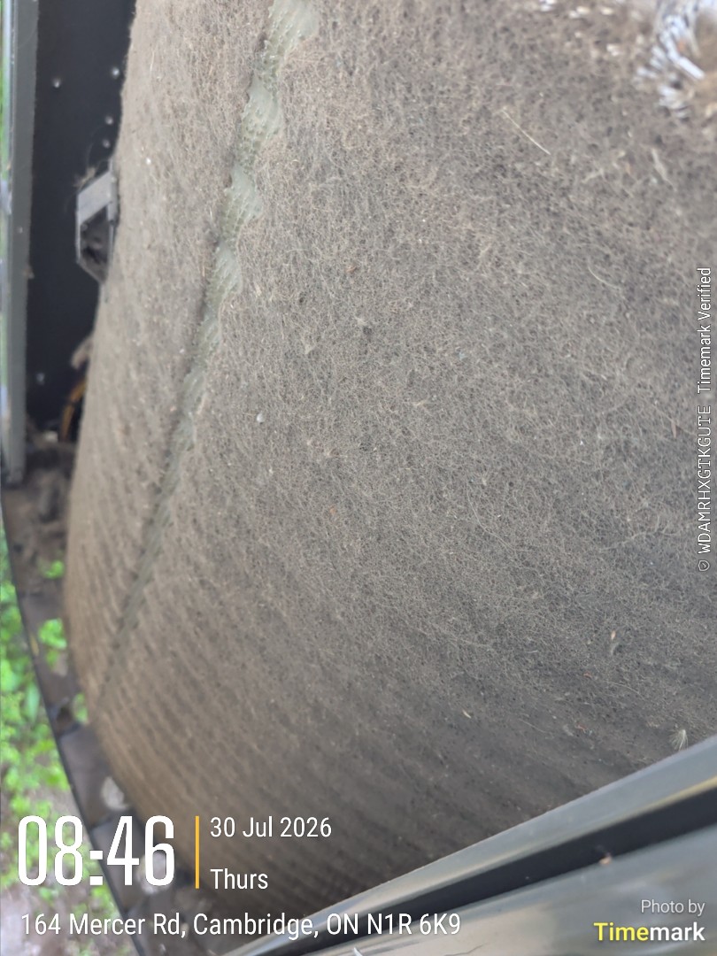 poor cooling, system overcharged. condenser very dirty

Tech: Phil