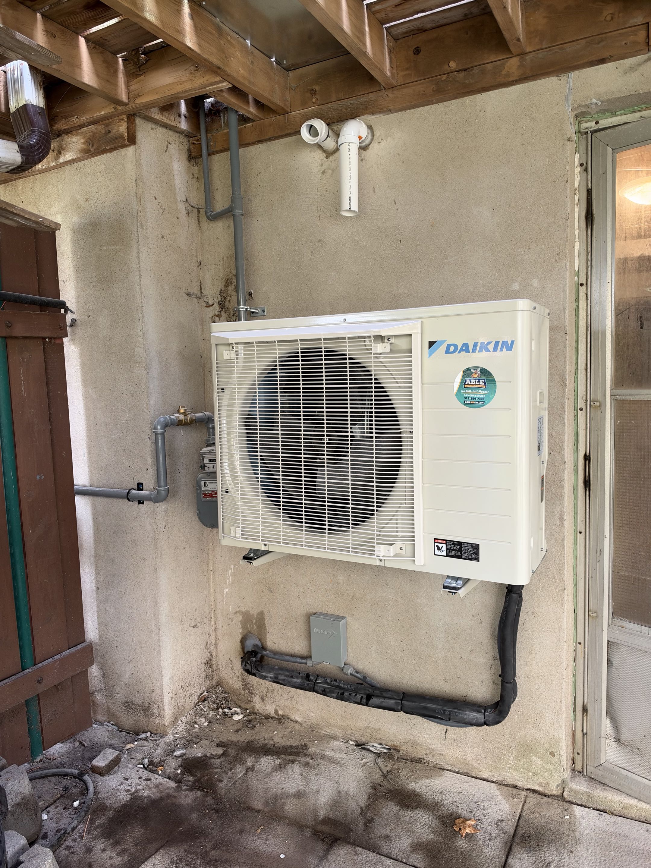 Heat pump installation 