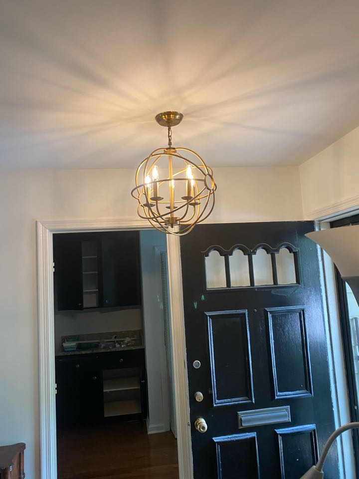 -Troubleshoot 3-way switches that control foyer chandelier. -Troubleshoot 3-way switches that control foyer chandelier.