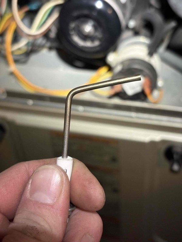 Performed annual heating maintenance on 12-year-old Bryant furnace. Inspected and cleaned blower assembly components. Evaluated ignition system using diagnostic tools. Noted filter was changed as per maintenance schedule. All systems functioning properly after service.