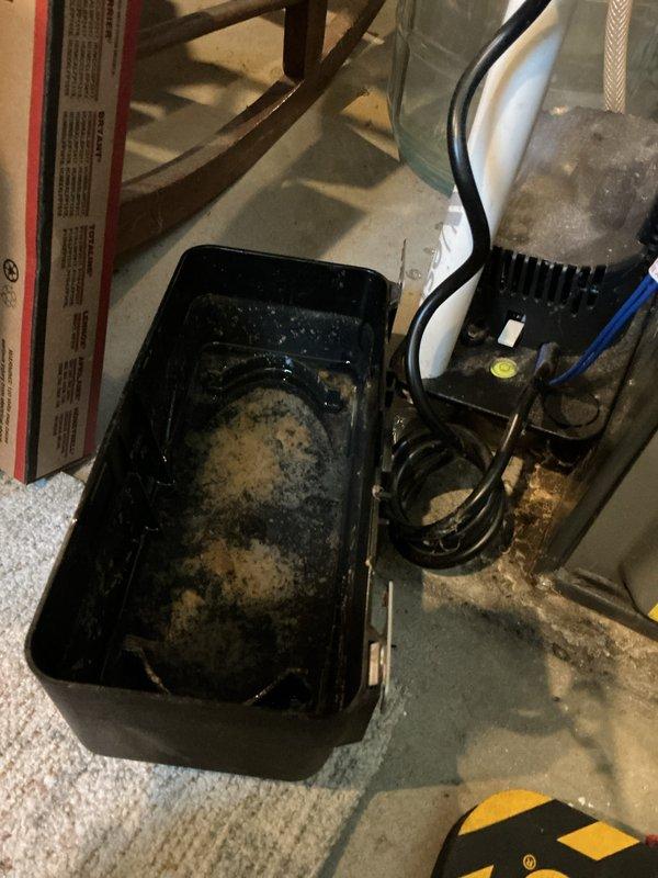 Performed scheduled annual maintenance on 16-year-old Energi furnace system. Observed significant corrosion on control board housing and deterioration of surrounding insulation. Noted issues with condensate collection system requiring attention to prevent potential water damage.