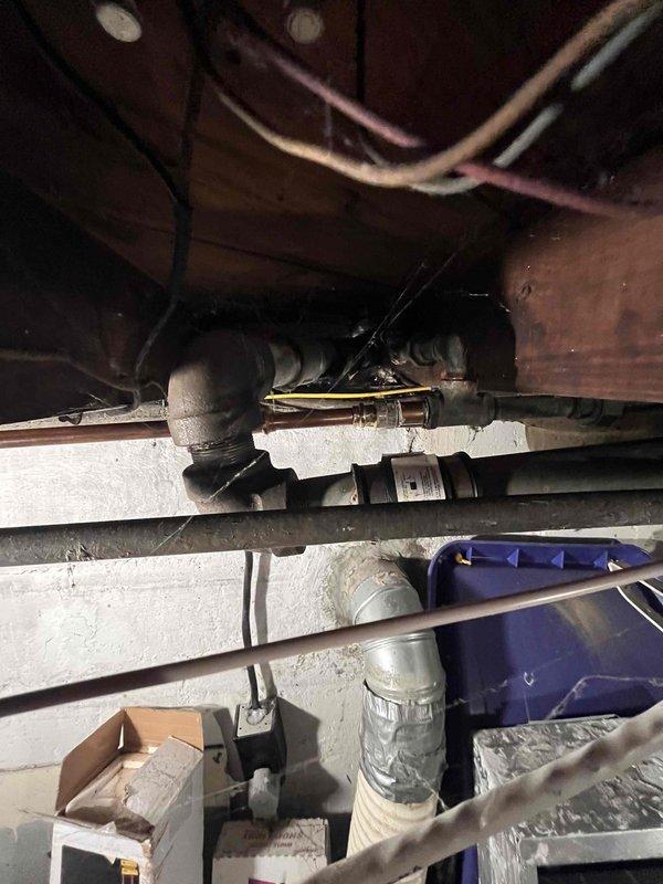 Successfully completed installation of new Carrier furnace and water heater in residential utility area. Properly connected all ductwork, plumbing, and electrical components to ensure system functionality. All connections were verified for proper sealing, with no leaks detected in the plumbing system.