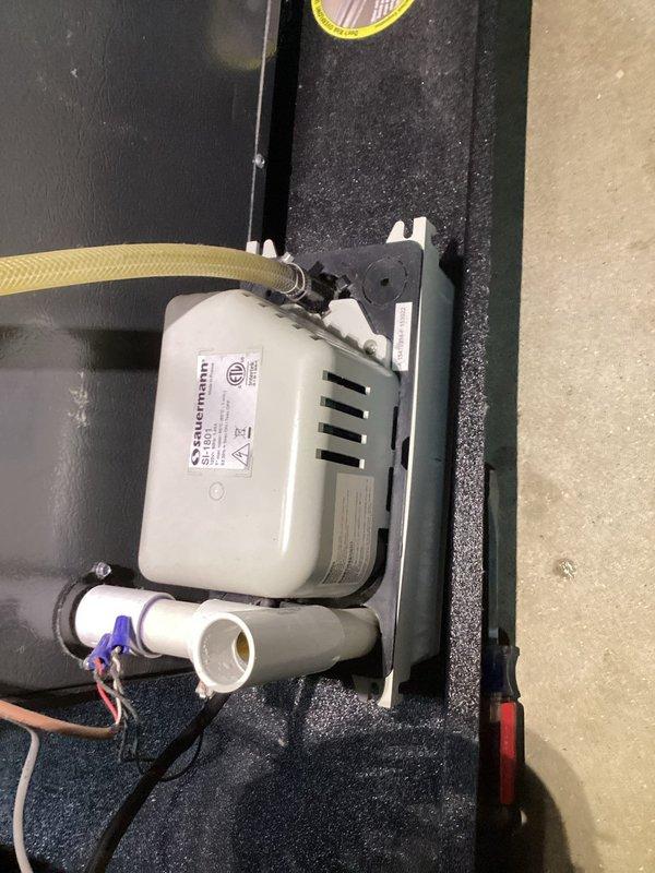 Performed annual heating system maintenance on 9-year-old unit with service contract extending to 2026. Inspected and verified proper operation of condensate pump system including Sauermann pump, drain lines, and collection pan. No issues with furnace operation noted; however, humidifier was not functioning on club membership system.