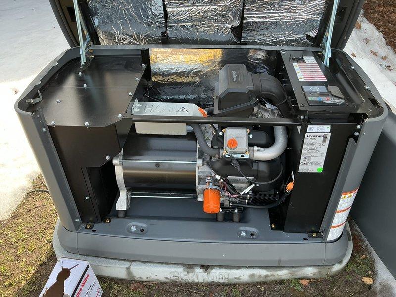 Performed annual tune-up service on Honeywell backup generator (WT warranty through 07/2026). Inspected internal components including engine assembly, fuel system, and control panel - all found to be in good working condition with no visible damage or deterioration. Confirmed proper connection of insulated tubing and verified integrity of all fasteners and service connections.